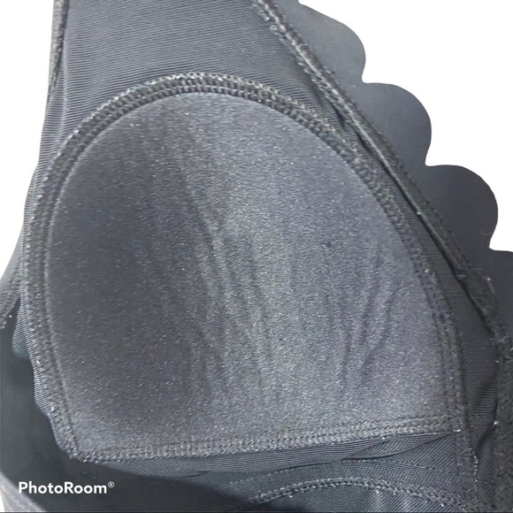 Swimsuits For All 1pc Scallop Halter V Neck Halter - Picture 5 of 10